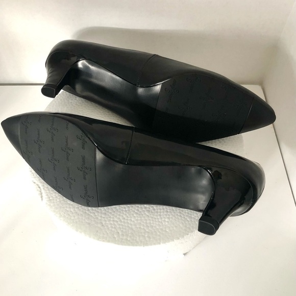 𝅺Easy Street Pointe Black Patent Pumps Heels NEW - Picture 6 of 6
